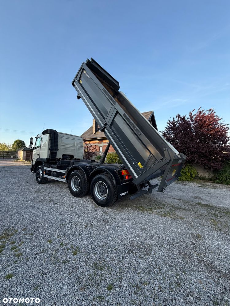 Volvo FMX - 11