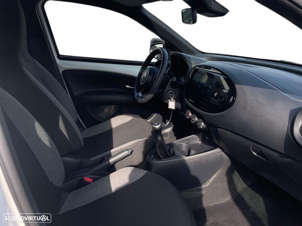 Toyota Aygo X 1.0 Play - 6