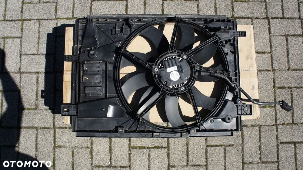 WENTYLATOR CHŁODNICY PEUGEOT CITROEN OPEL 9805897480 - 1