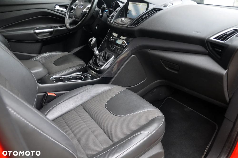 Ford Kuga 1.5 EcoBoost FWD Titanium ASS MMT6 - 9
