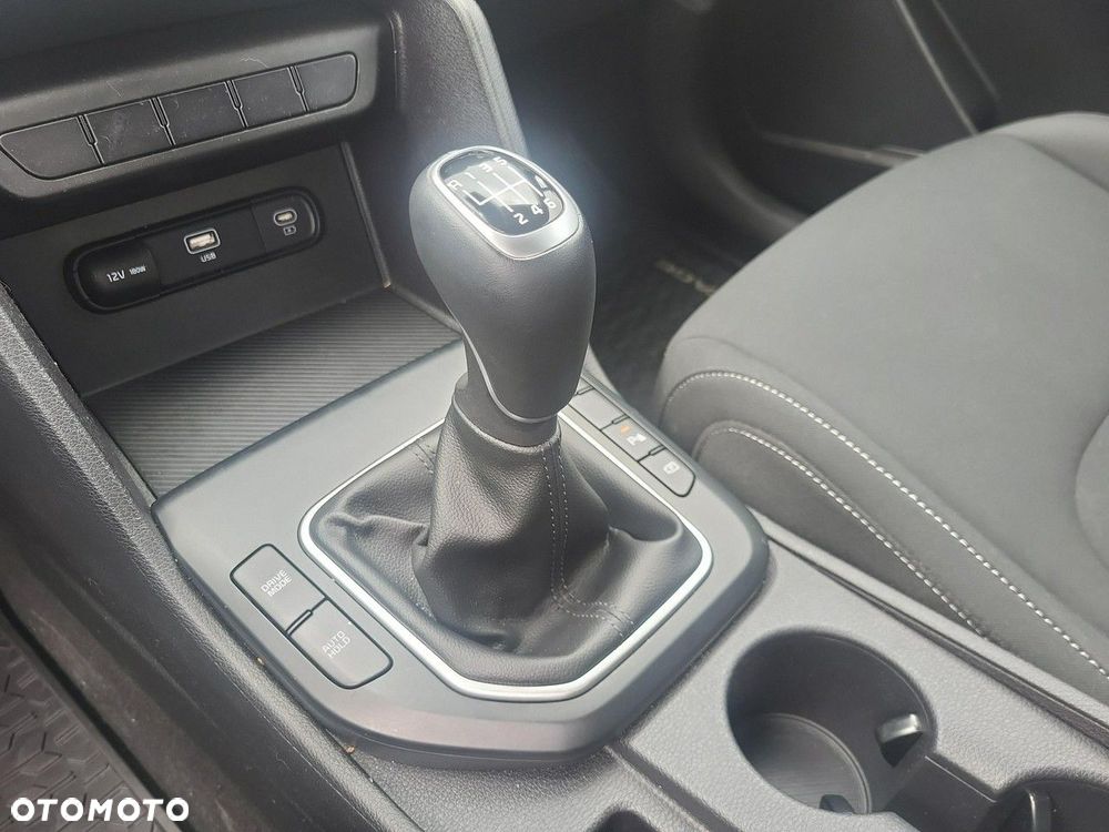 Kia Sportage - 15