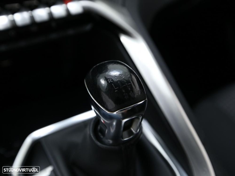 Peugeot 3008 1.5 BlueHDi Active - 14