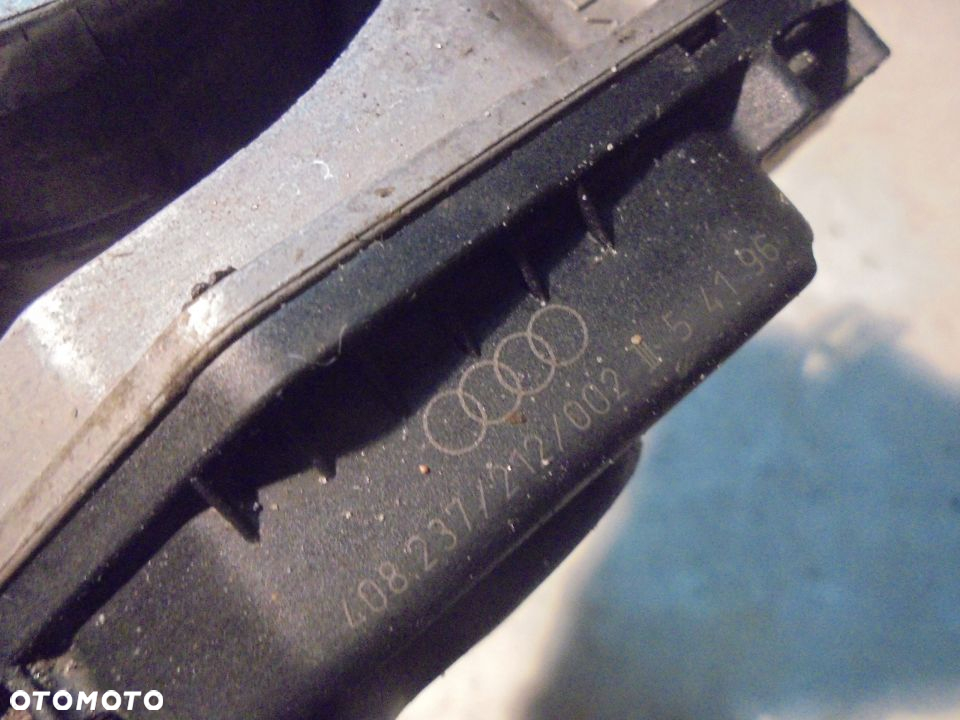 PRZEPUSTNICA A4 VW B5 1,8 408237212002 - 2