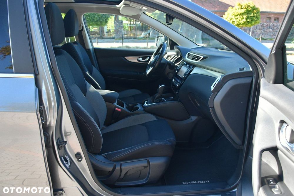 Nissan Qashqai - 10