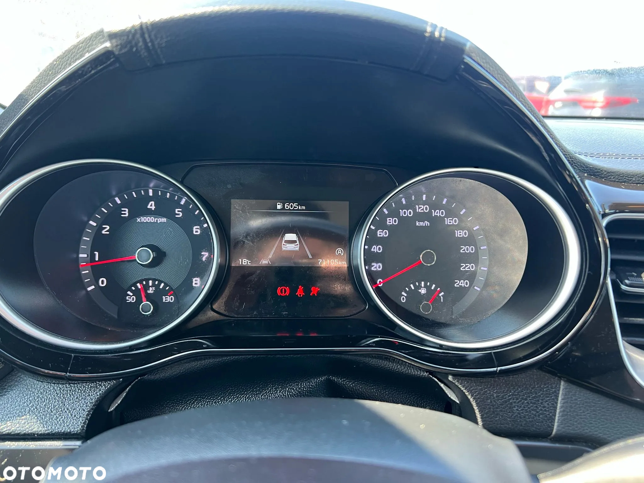 Kia Ceed - 12