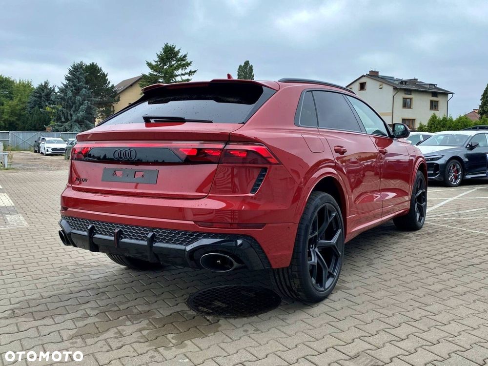 Audi RS Q8 - 6