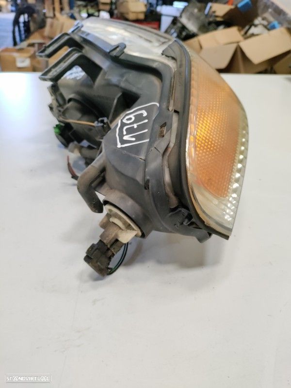 Farol Frente Direito / Otica Direita Rover 400 Hatchback (Rt)  5405899 - 6