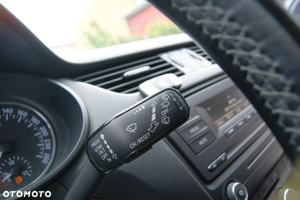 Skoda Octavia 1.2 TSI Family Plus - 23