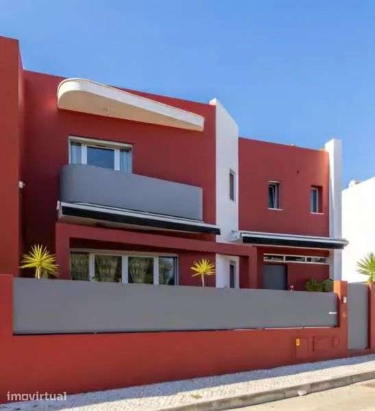 Moradia com piscina €1,290.000 - Grande imagem: 4/9
