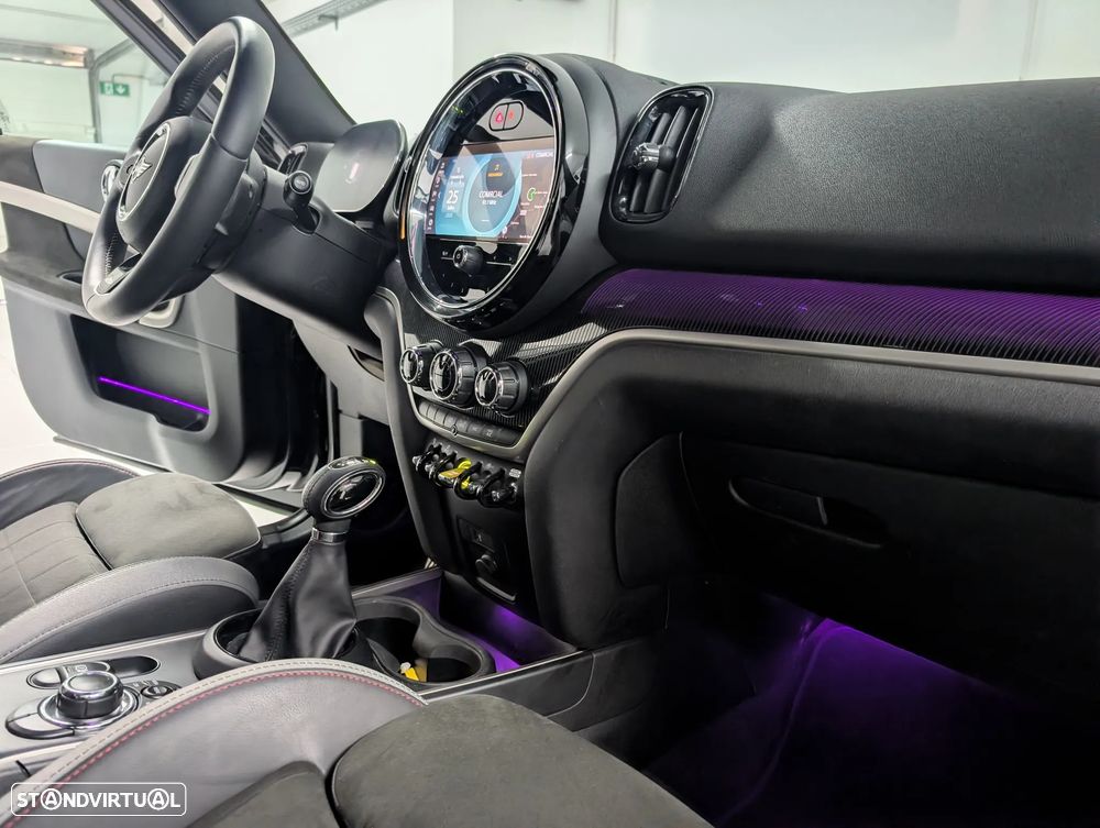 MINI Countryman - 25