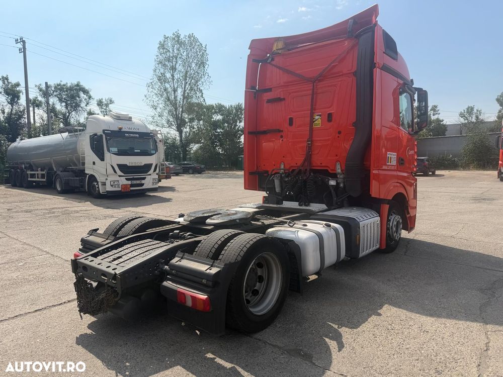 Mercedes-Benz ACTROS - 4