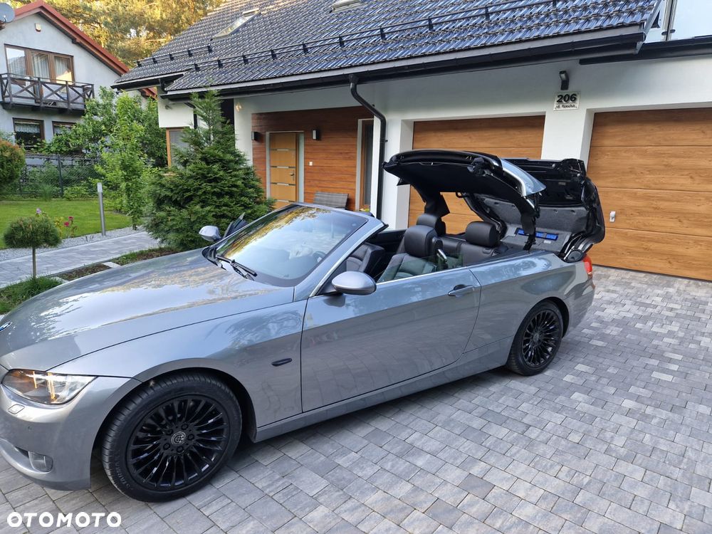 BMW Seria 3 325i - 34
