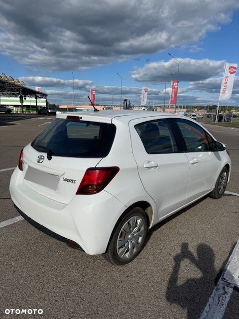 Toyota Yaris 1.4 D-4D Active EU6 - 3