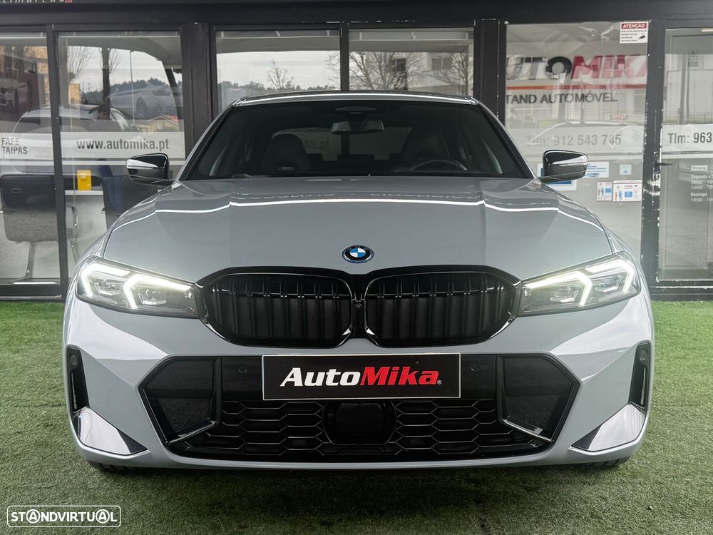 BMW 330 e Pack Desportivo M Auto - 10