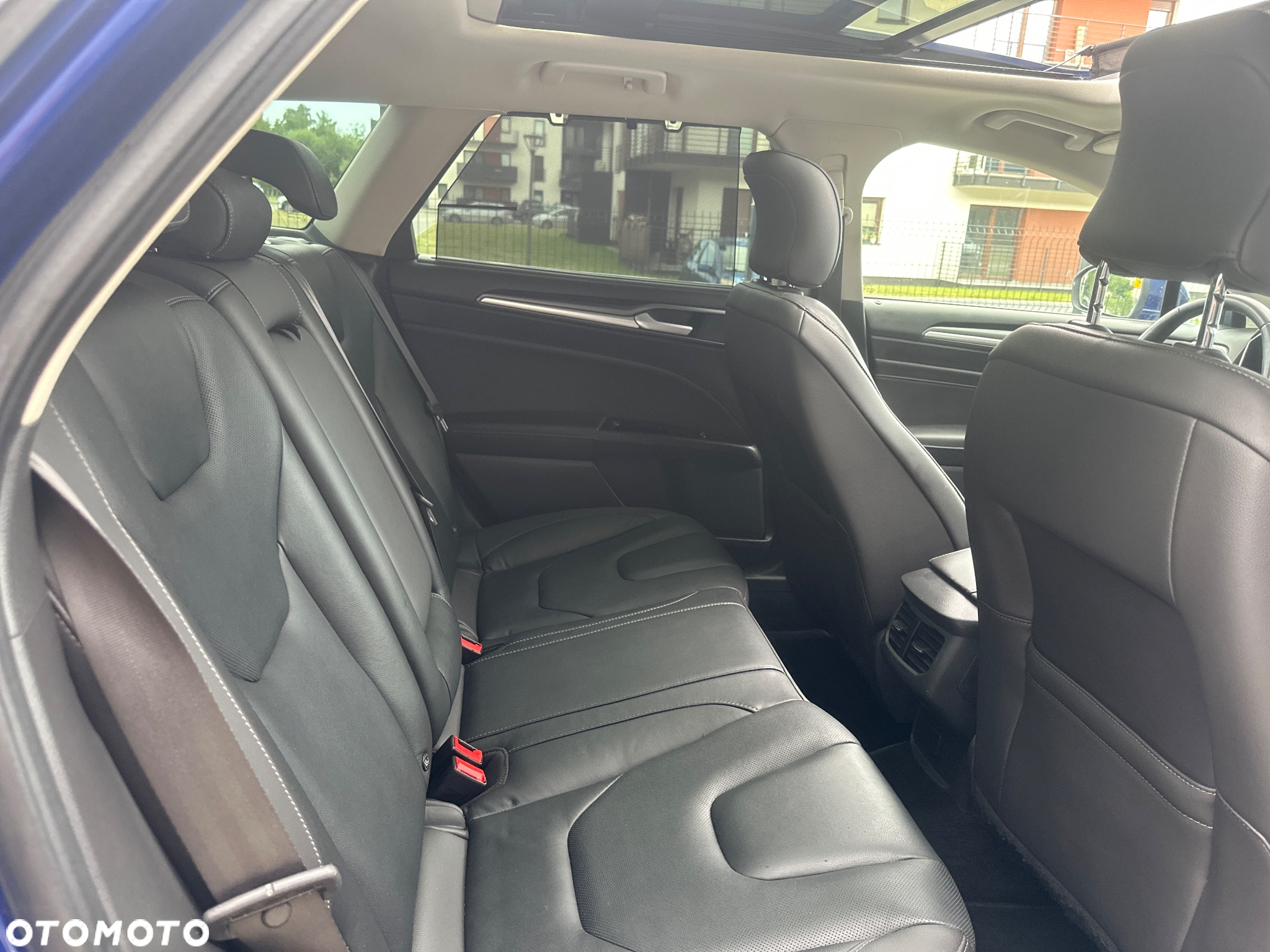 Ford Mondeo 2.0 TDCi Bi-Turbo PowerShift-Aut Titanium - 34