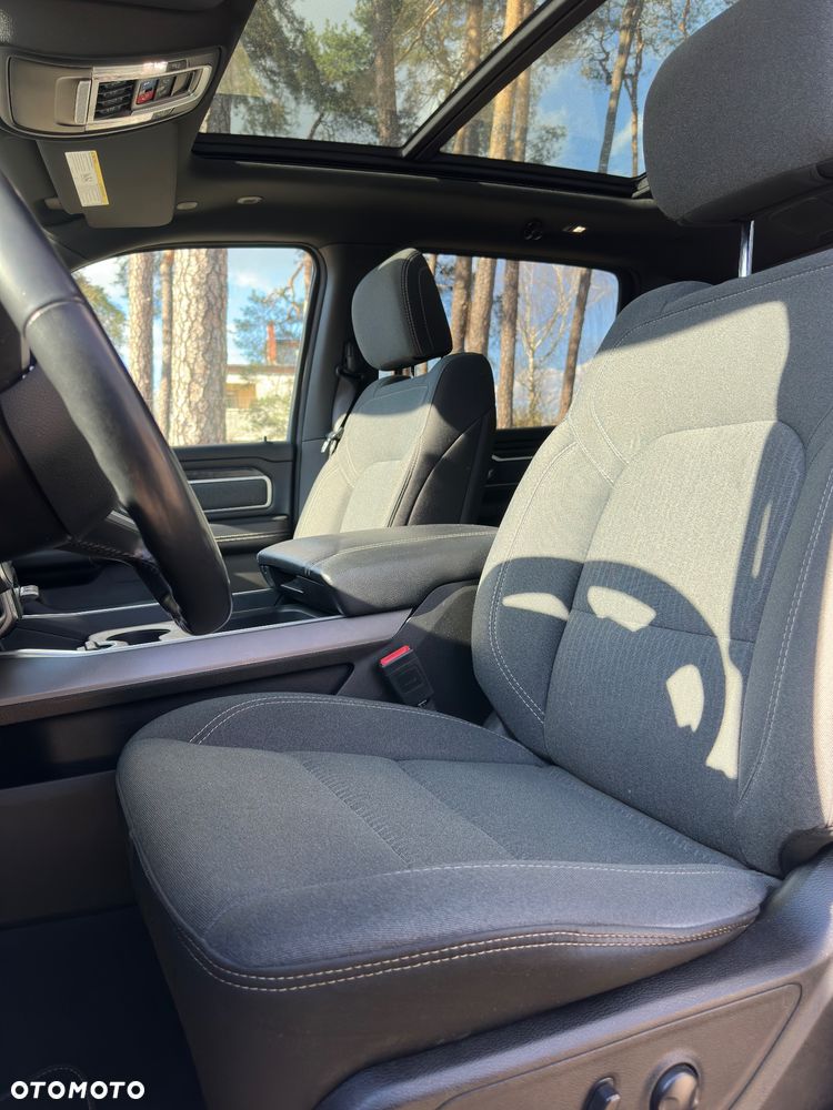 RAM 1500 5.7 Crew Cab Bighorn - 8