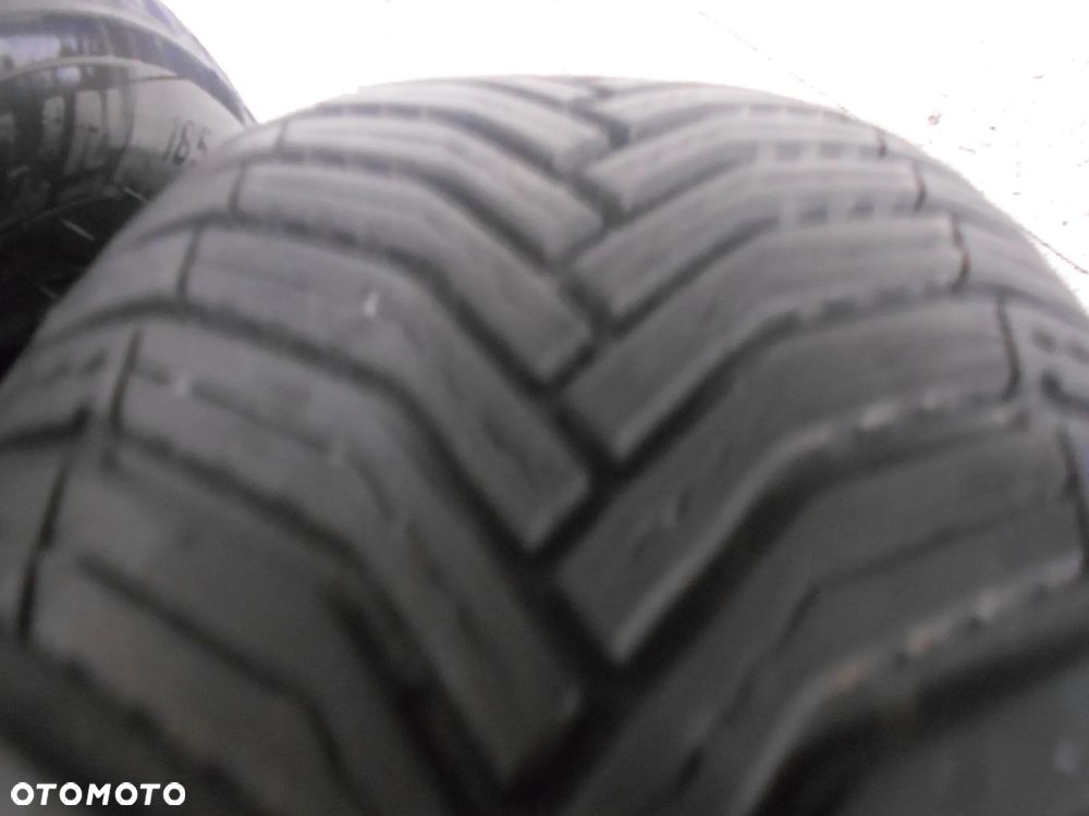 OPONY 185/65R15 MICHELIN CROSSCLIMATE 2 DOT 4623 / 2422 8MM - 4