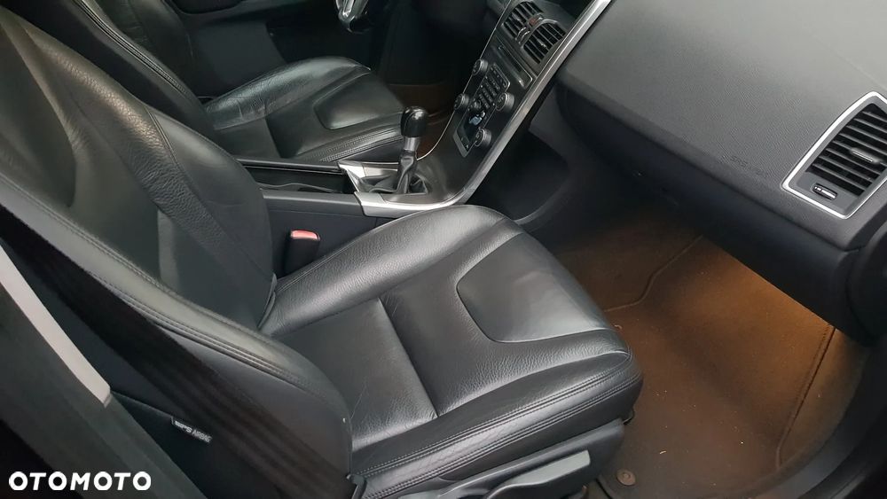 Volvo XC 60 D4 Summum - 15