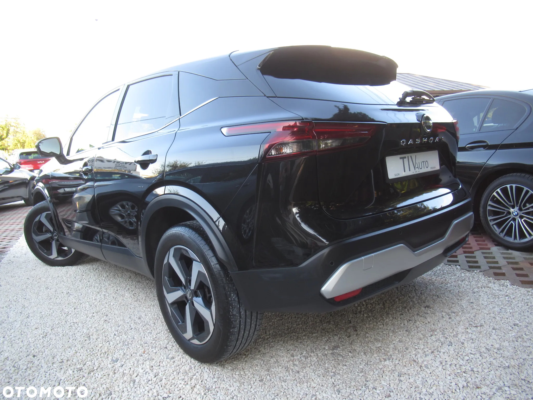 Nissan Qashqai 1.3 DIG-T N-Connecta DCT - 4