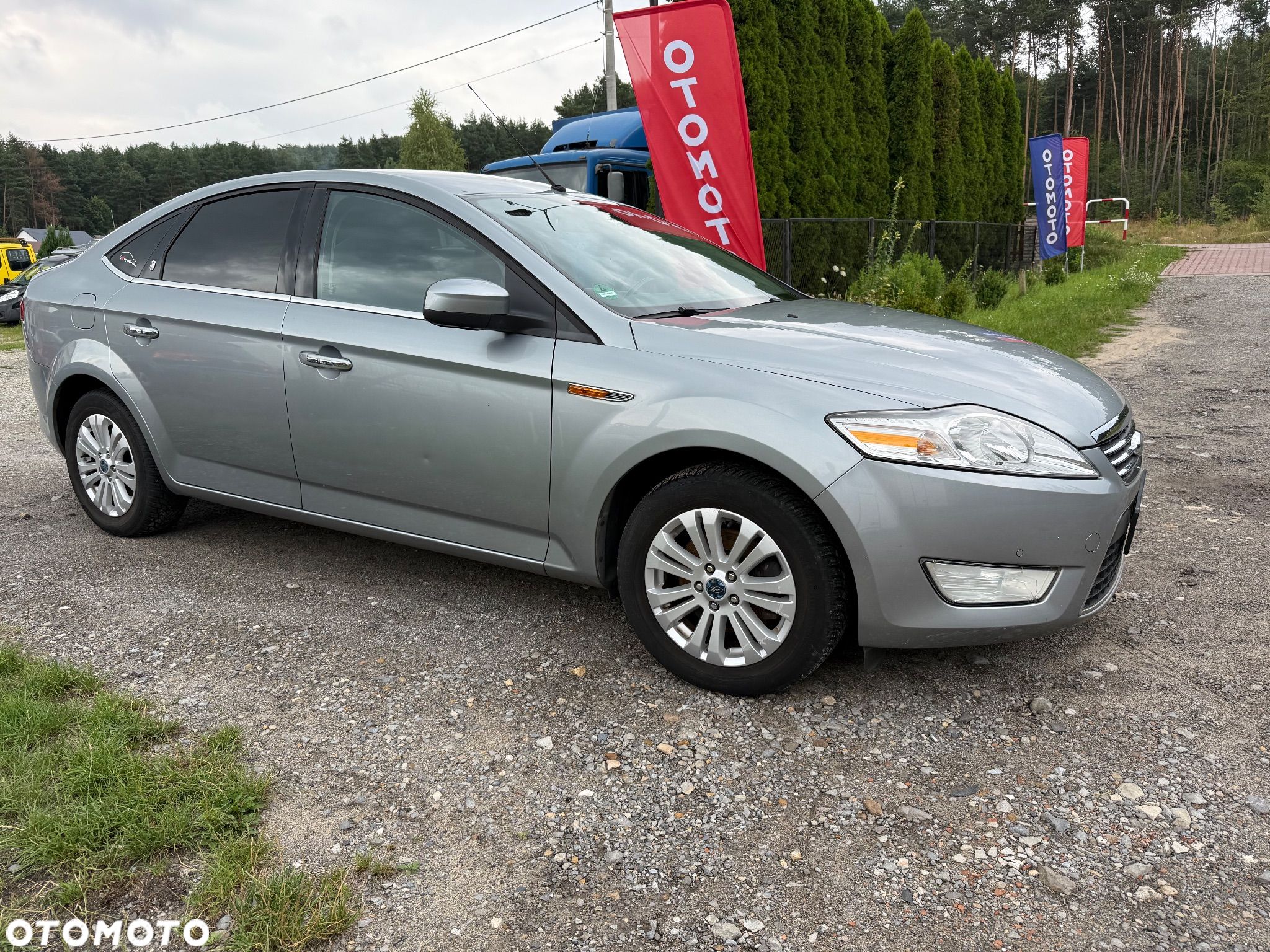 Ford Mondeo 2.0 Ghia - 1