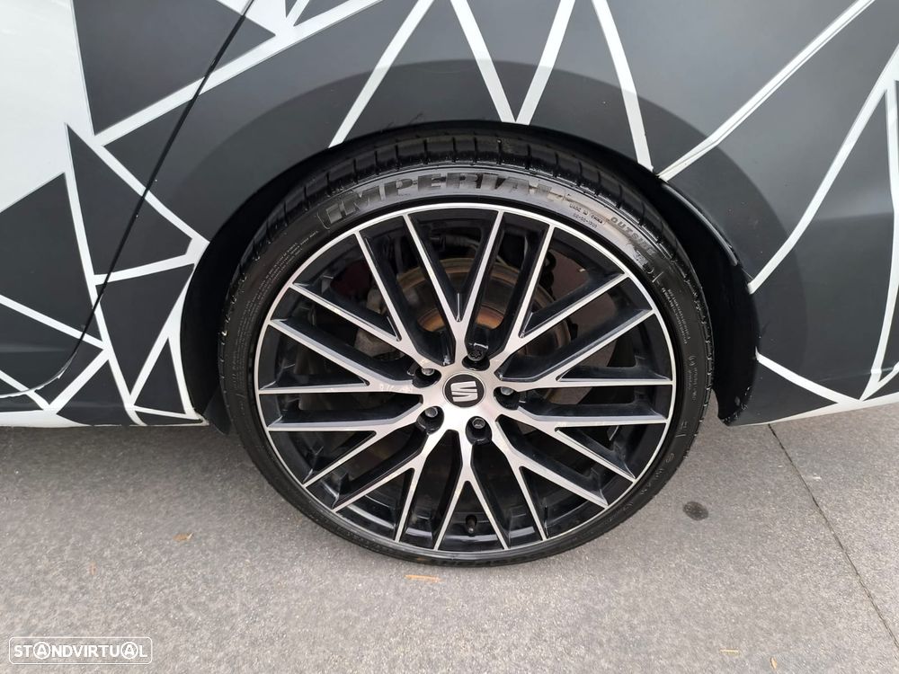 SEAT Leon 2.0 TDI DPF S&S DSG FR - 20