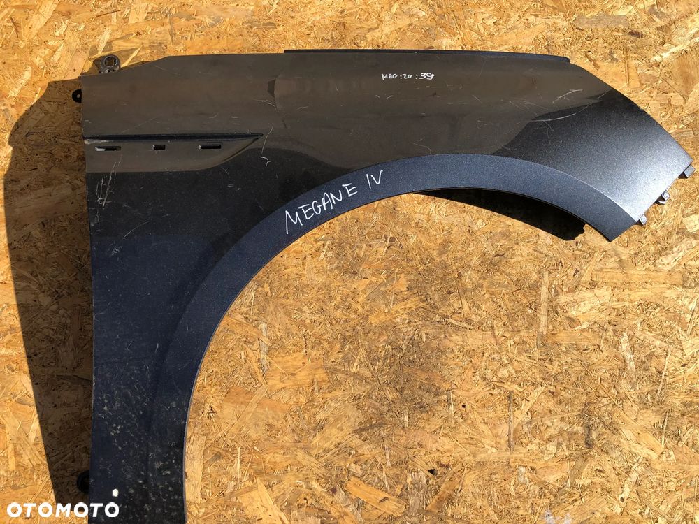 ZG39. Błotnik Prawy Przód Renault Megane IV (2016–2024) - Wysyłka