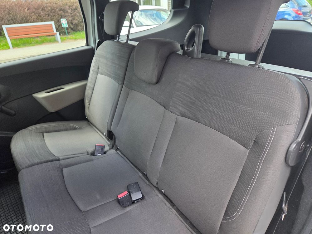 Dacia Lodgy 1.2 TCe Prestige - 11
