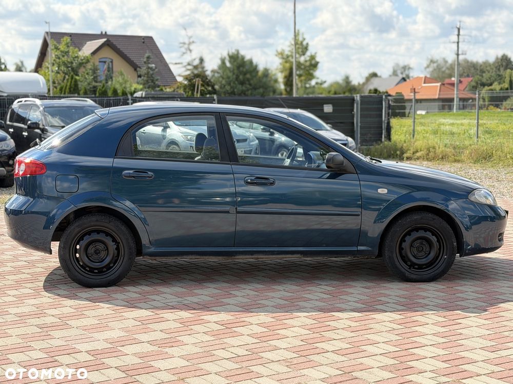 Chevrolet Lacetti - 6