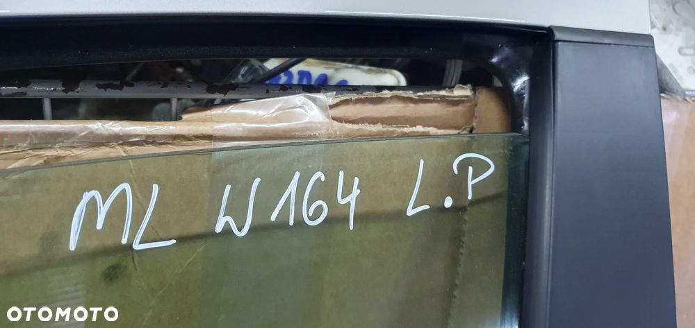 Drzwi lewy przód przednie lewe Mercedes ML W164 C723 - 8