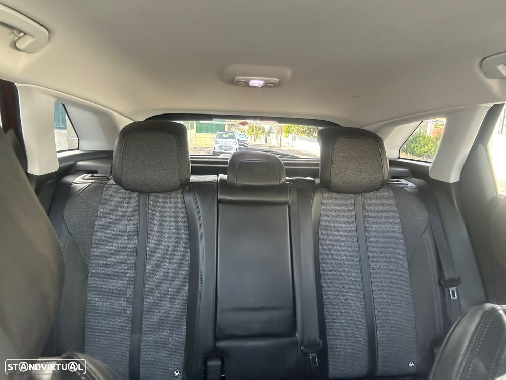 Peugeot 3008 BlueHDi 120 EAT6 Stop & Start Allure - 22