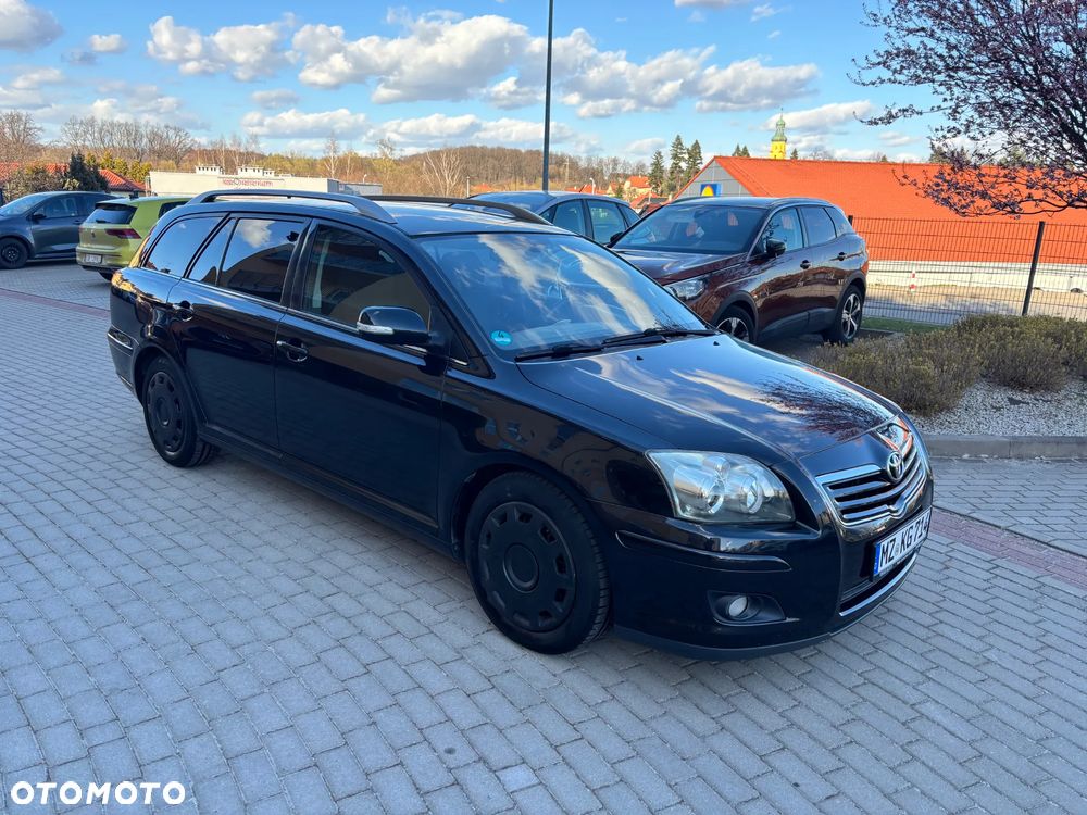 Toyota Avensis 1.8 VVT-i Executive - 9