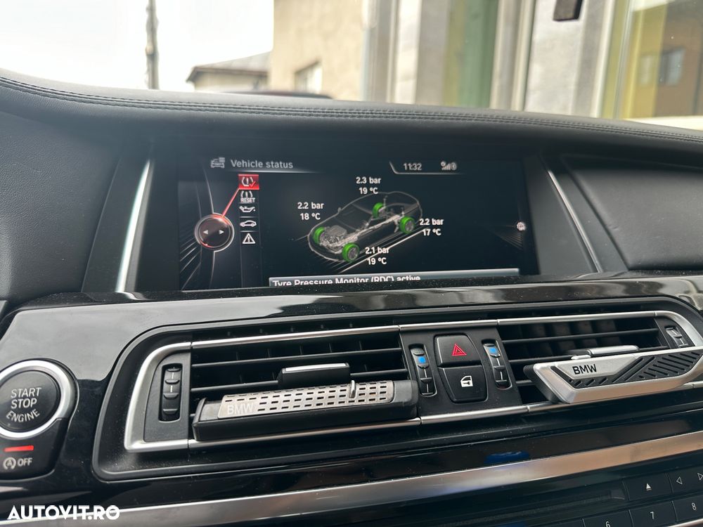 BMW Seria 7 730d xDrive - 10