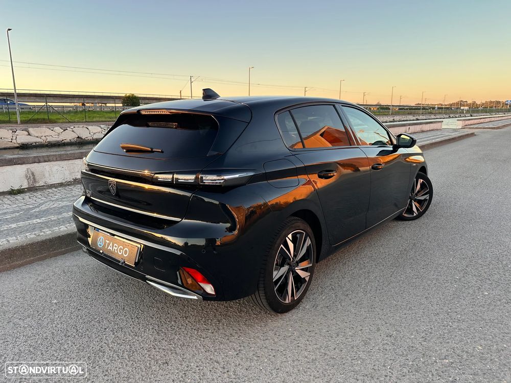 Peugeot 308 1.6 Hybrid Allure Pack e-EAT8 - 38