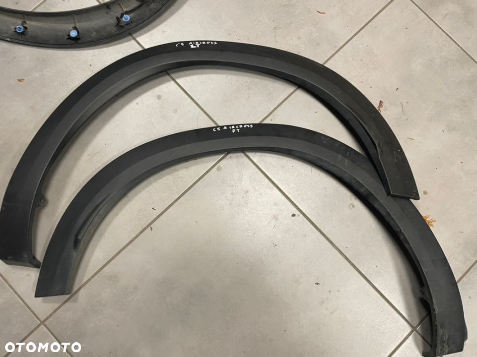 citroen c5 aircross listwa tyl - 1