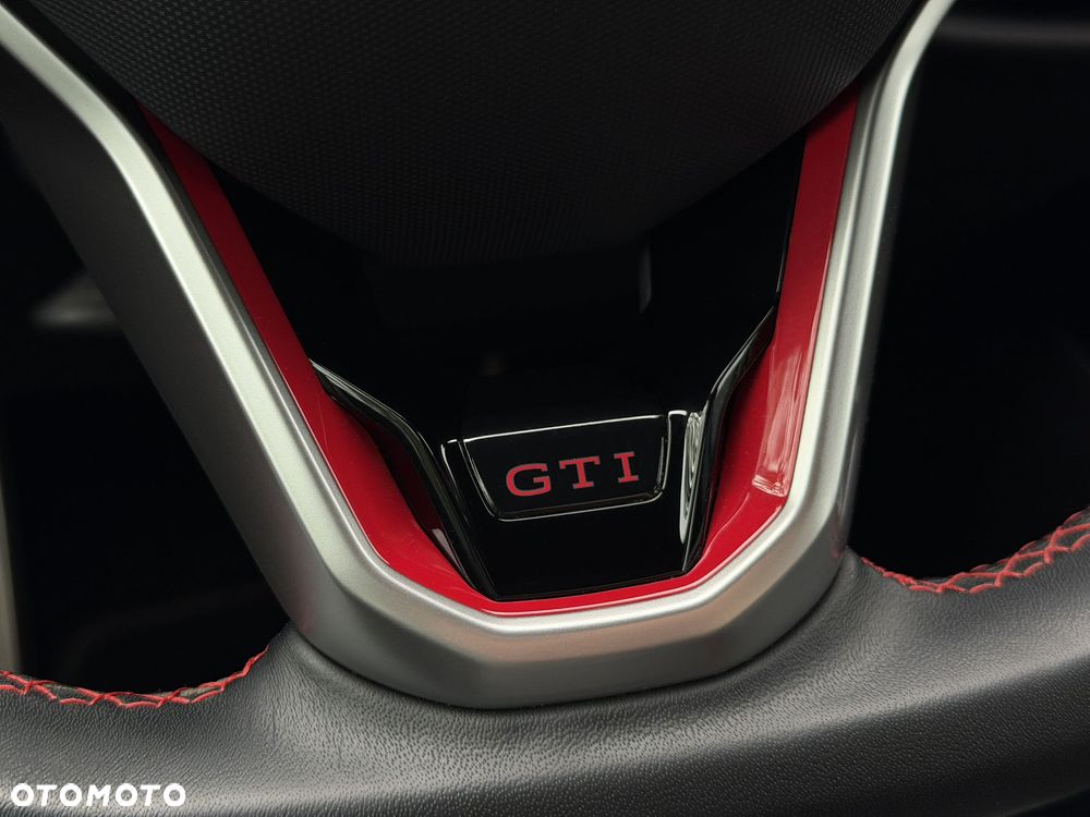 Volkswagen Golf 2.0 TSI OPF DSG GTI - 14