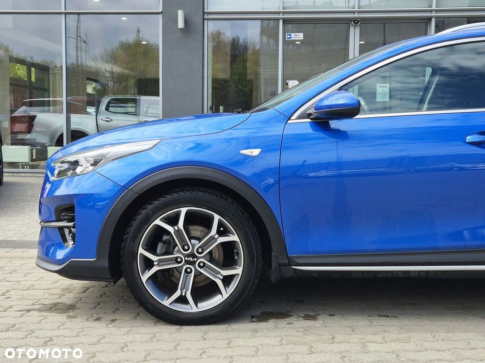 Kia XCeed 1.5 T-GDI M - 9
