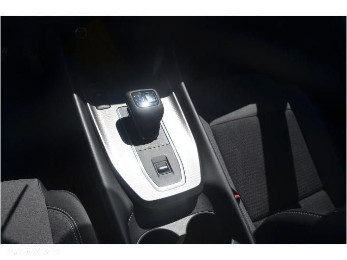 Nissan Qashqai 1.3 DIG-T MHEV N-Connecta Xtronic - 19