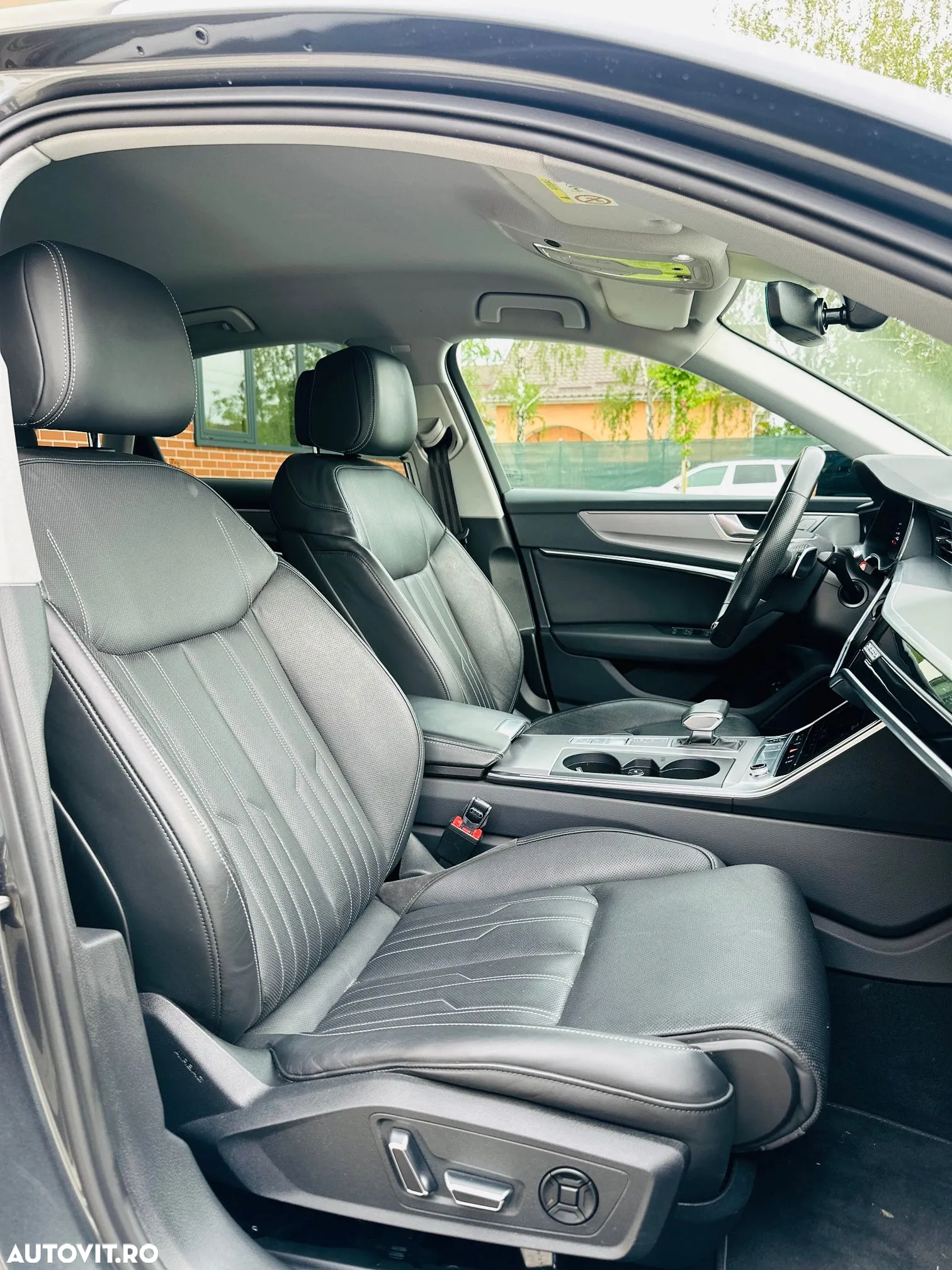 Audi A6 Avant 55 TFSI e quattro S tronic sport - 25