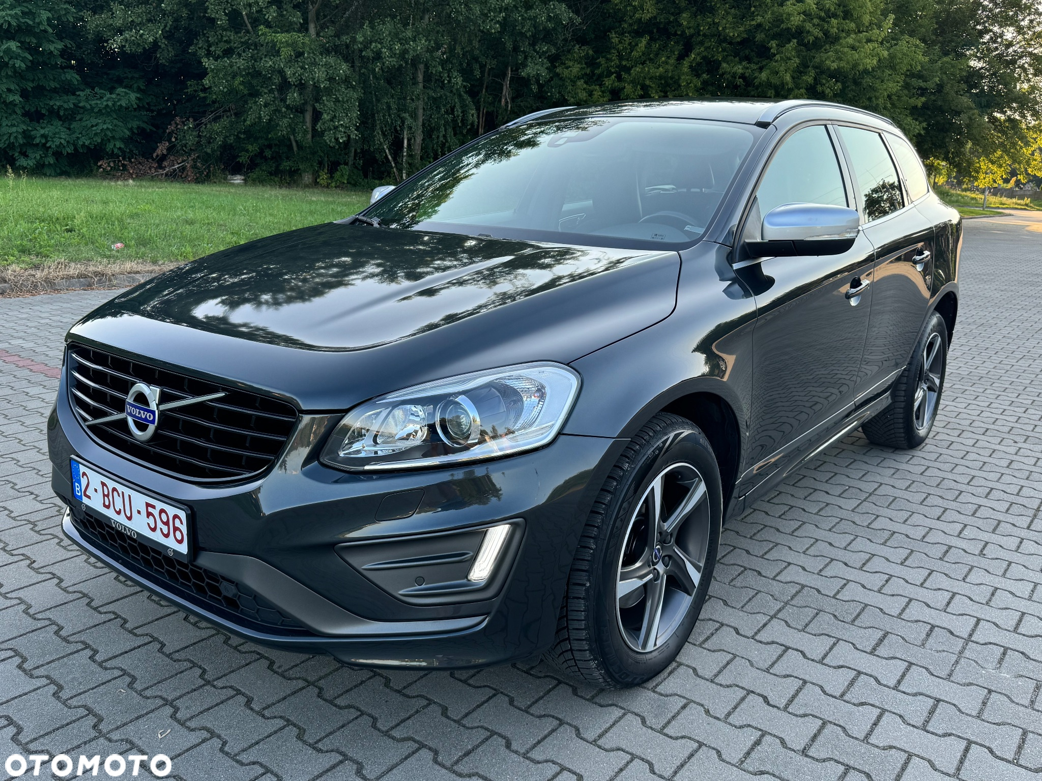 Volvo XC 60 D3 Drive-E R-Design Momentum - 14
