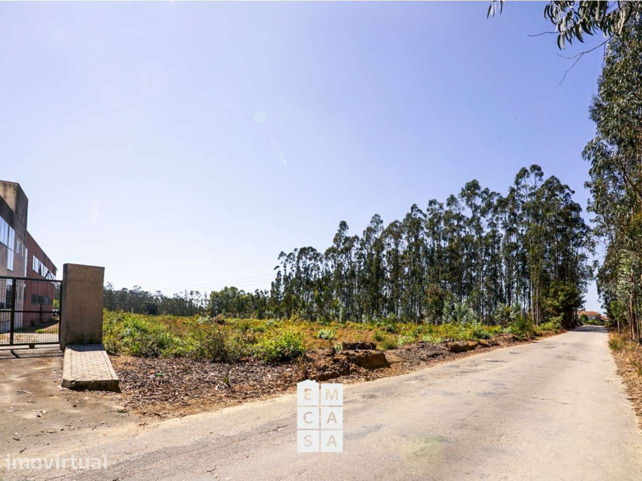 Armazém  Venda em Oliveira de Azeméis, Santiago de Riba-Ul, Ul, Macinh - Grande imagem: 4/21
