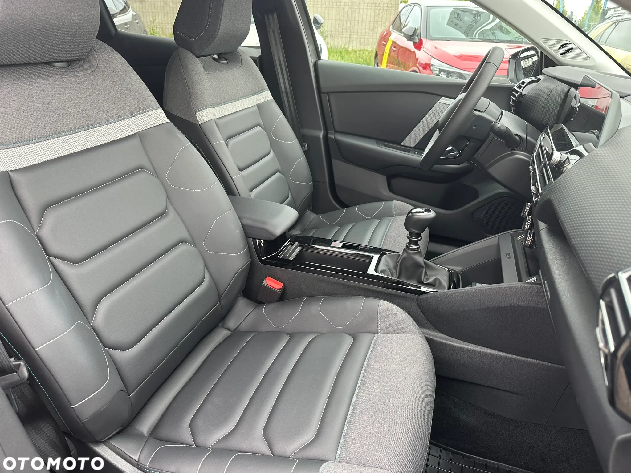 Citroën C4 1.2 PureTech Max S&S - 18