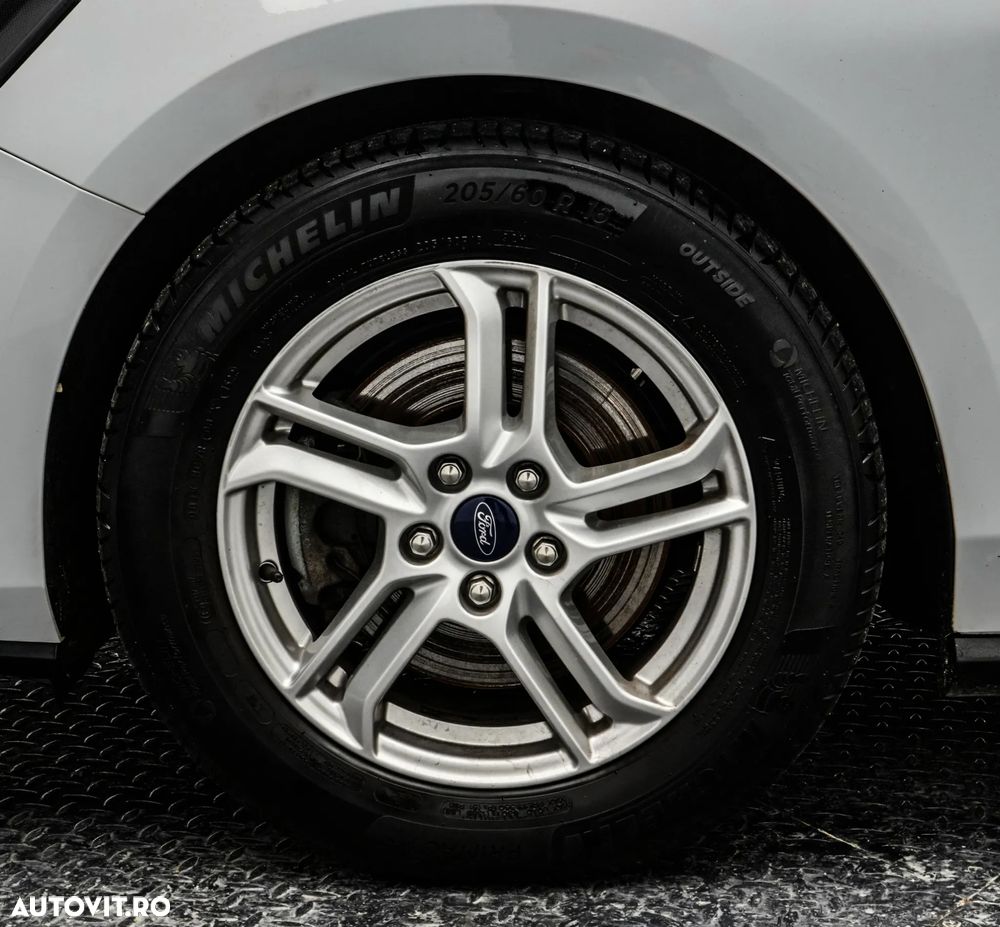 Ford Focus 1.5 EcoBlue Titanium Business - 27