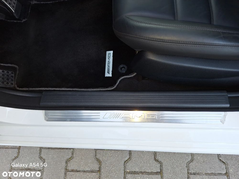 Mercedes-Benz Klasa C 63 AMG AMG SPEEDSHIFT MCT - 34