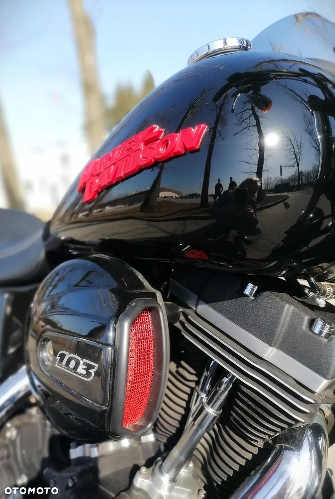 Harley-Davidson Dyna Fat Bob - 21