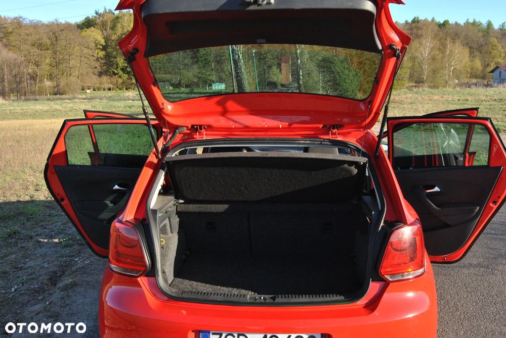Volkswagen Polo - 12