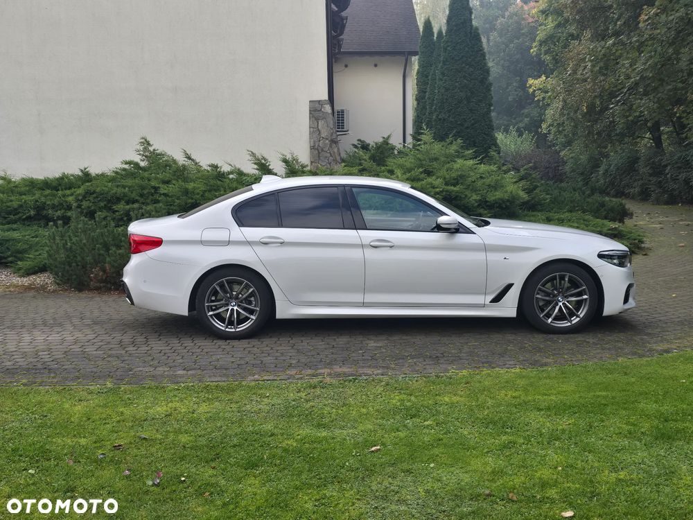BMW Seria 5 520d xDrive - 1