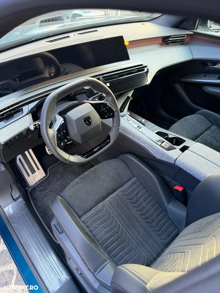 Peugeot 3008 1.2 Hybrid 145 e-DCS6 GT - 15