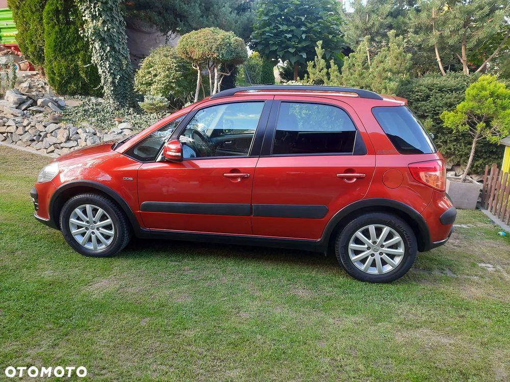 Suzuki SX4 2.0 DDiS Comfort 4WD - 3
