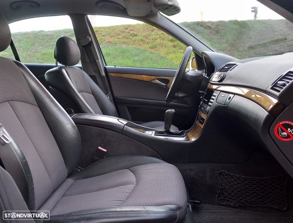 Mercedes-Benz E 220 CDi Avantgarde - 7