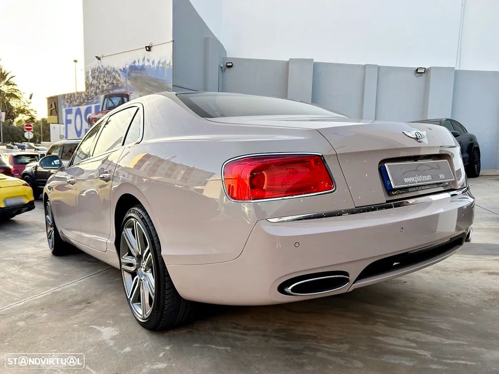 Bentley Continental Flying Spur - 48
